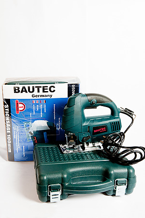 Лобзик в чемодане с лазером BAUTEC BPS 950EL 950W